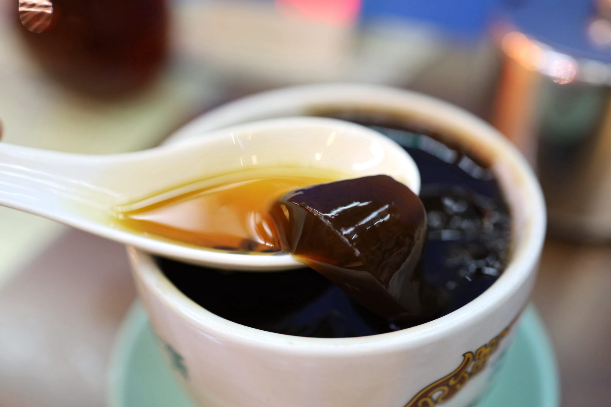 Herbal Tea – Cool Yourself from The Inside out The Old Hong Kong Way